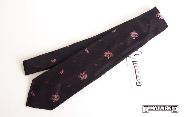 05_01_tie_paisleタイユアタイ｜TIE YOUR TIE｜シルクネクタイ｜セッテピエゲ｜ペイズリー柄｜ブラウンイメージ01