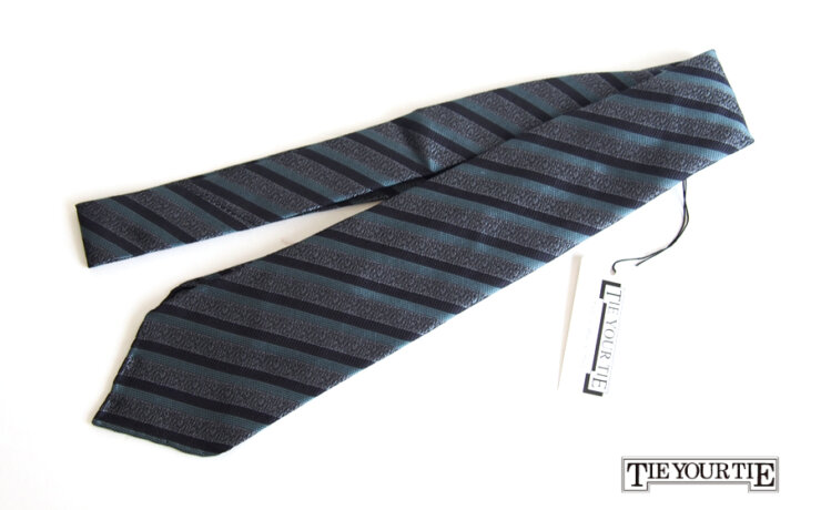 タイユアタイ｜TIE YOUR TIE｜シルクネクタイ｜セッテピエゲ｜レジメンタル柄｜グレイ系｜イメージ01