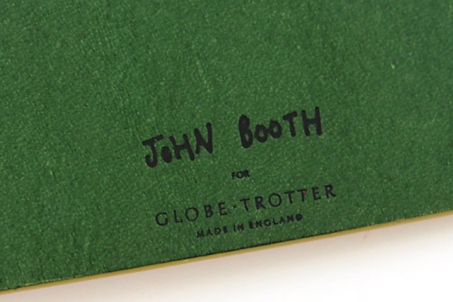 グローブトロッター｜globe-trotter｜JOHN BOOTH｜ジョンブースコラボコレクション｜レザーハーフサークルキーリング｜ナチュラルイメージ03