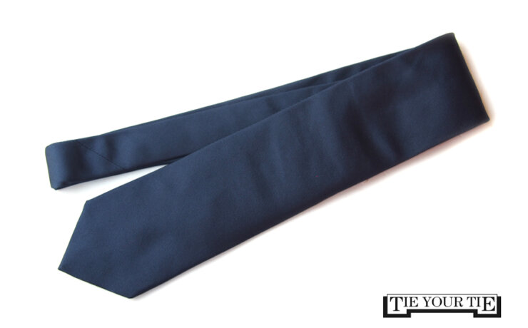 タイユアタイ｜TIE YOUR TIE｜ソリッドシルクネクタイ｜ブルーイメージ01