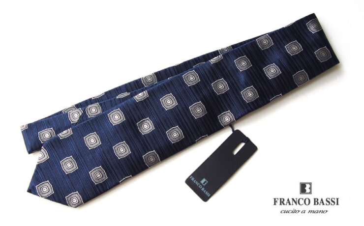 フランコバッシ｜Franco Bassi｜BLUE BIANCO｜オールオーバー柄シルクネクタイイメージ01