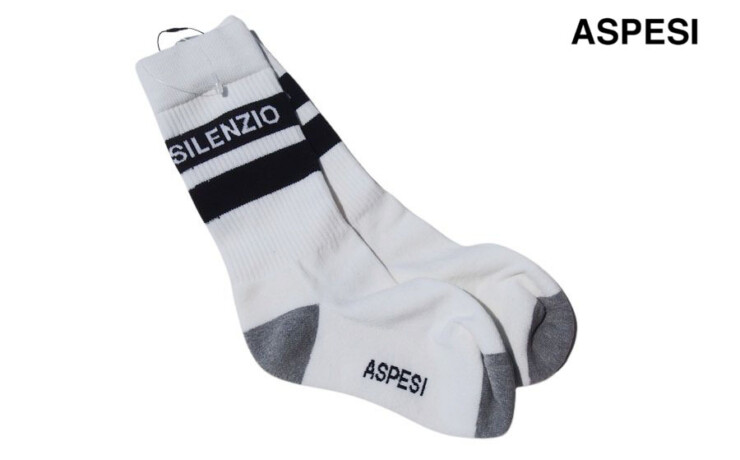 アスペジ｜ASPESI｜クルー丈ソックス｜COTTON TERRY SILENZIO SOCKSイメージ01