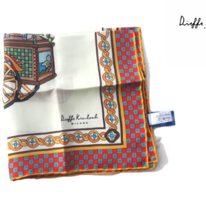 キンロック｜Dieffe Kinloch｜ストリートワゴンモチーフプリントシルクスクエアスカーフイメージ01