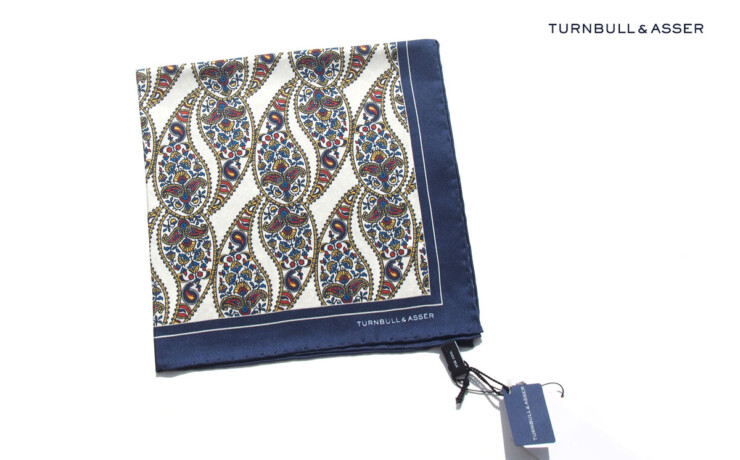ターンブル&アッサー｜Turnbull & Asser｜07｜ペイズリー柄シルクポケットチーフイメージ01