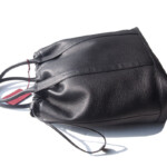 アカーテ｜ACATE｜カーフ シュリンクレザー ドローストリングバッグ｜BAMBINO バンビーノイメージ04