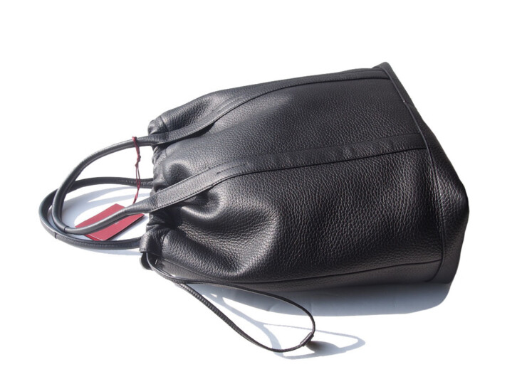 アカーテ｜ACATE｜カーフ シュリンクレザー ドローストリングバッグ｜BAMBINO バンビーノイメージ04