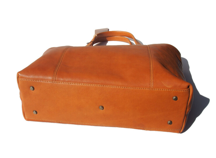 ウルティマ｜Ultima｜レザートートバッグ ビジネス＆カジュアル対応 ｜L.BRイメージ05