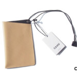 カウ｜CAHU｜ポータブルケース｜スマホケース｜CREAM｜訳アリイメージ01