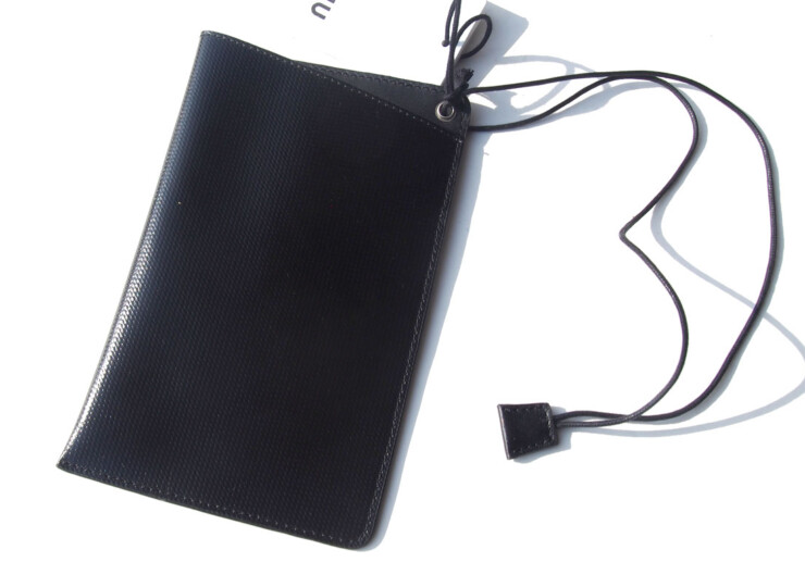 カウ｜CAHU｜ポータブルケース｜スマホケース｜BLACKイメージ03