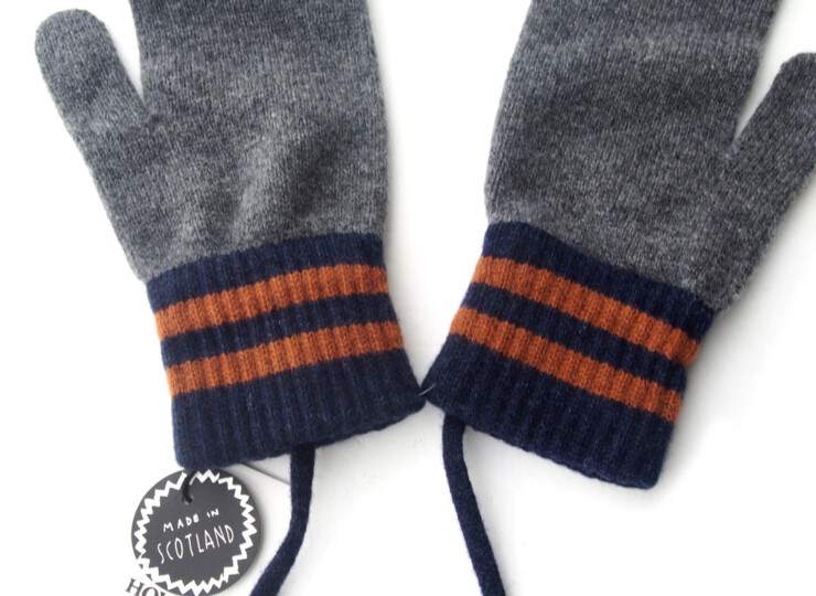 ハウリン｜HOWLIN｜オールドスタイル ミトン グローブイメージ02