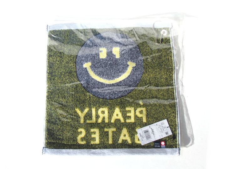 パーリーゲイツ｜pearly gates｜PG SMILE＆ロゴフック付きスポーツタオル｜WHイメージ02