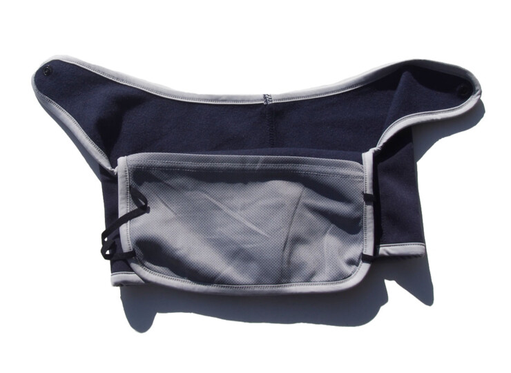 09 02 le coq neck cover (4)