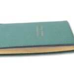 04 01 smythson panama 012 small book grn (6)