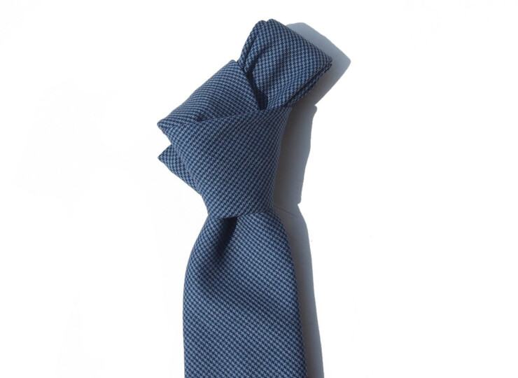 05 01 ad c necktie 015 bl (8)