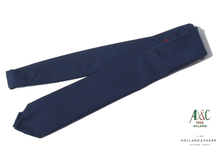 05 01 ad c necktie 017 nvy (1)