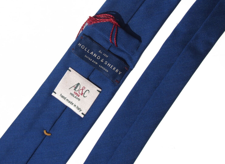 05 01 ad c necktie 019 bl (5)