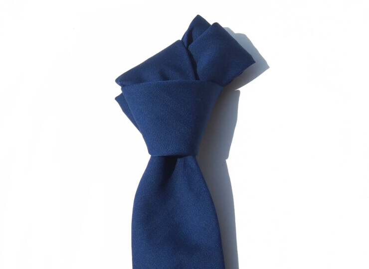 05 01 ad c necktie 019 bl (8)