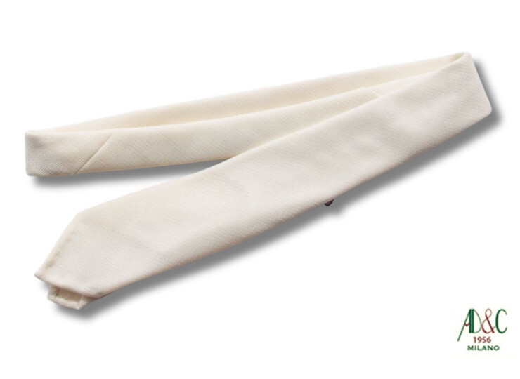 05 01 ad c necktie 02 (1)