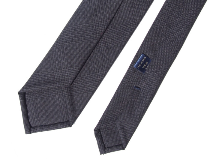 05 01 ad c necktie 020 (6)