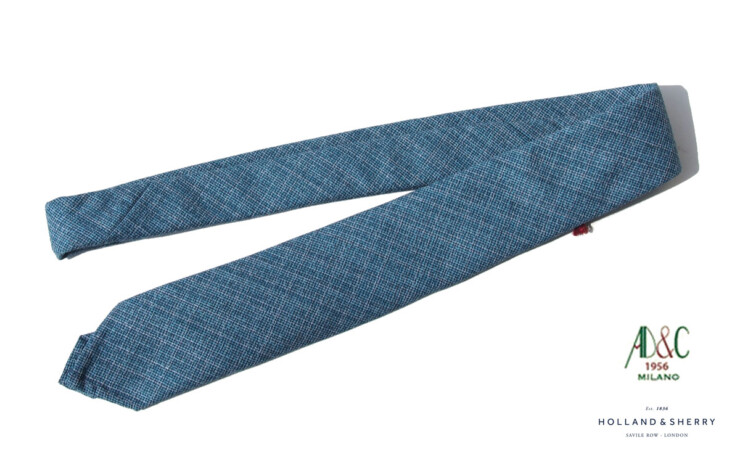 05 01 ad c necktie 06 bl (1)