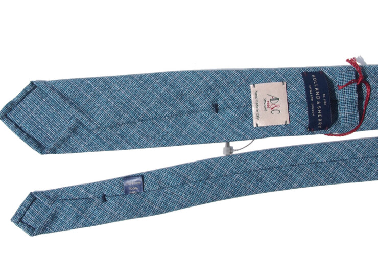 05 01 ad c necktie 06 bl (4)