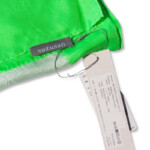 スズサン｜suzusan｜シルクツイル巻き上げ絞り染めスクエアスカーフ｜Silk Twill Woven Square Scarf-S｜Makiage Shibori "Leaves"｜Kelly Green/Whiteイメージ03