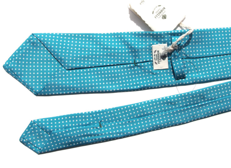 05 01 borrelli 26 02 dot blue (4)