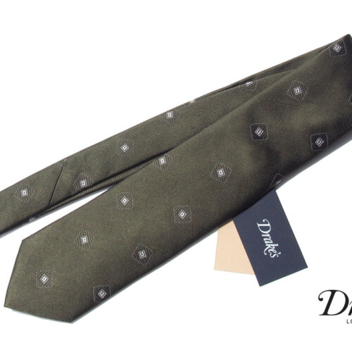 05 01 drakes 02 komon kh (1)